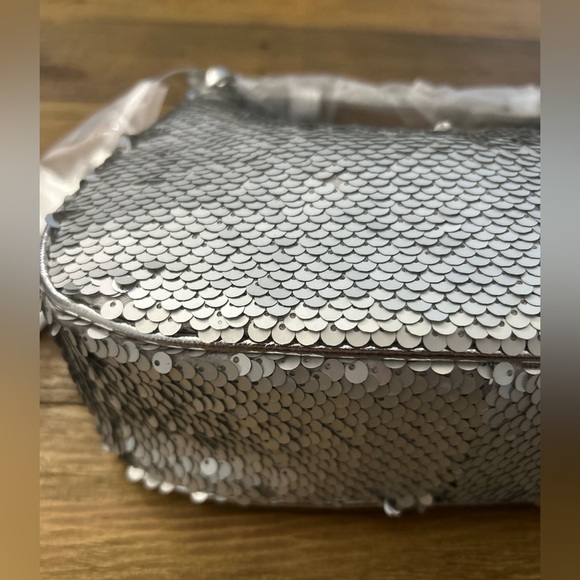 NICOLE MILLER Metallic Silver Sequin Shoulder Bag - Picture 5 of 8